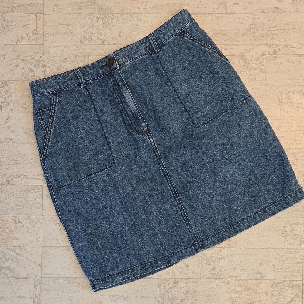 L.L. Bean Linen Blend Blue Denim Skirt Casual Women's Skirt Size 12 20% Linen